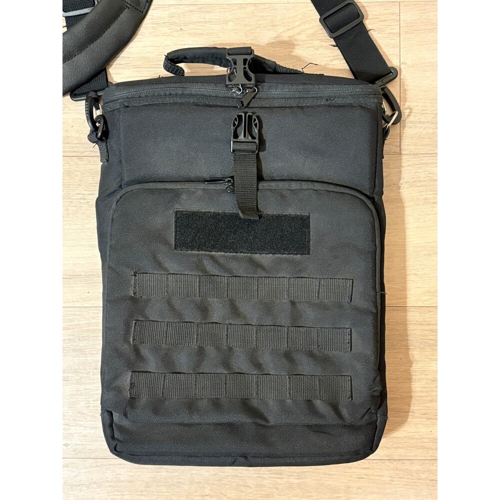 Sandpiper of California Laptop Tactical Carrying Case for 15” Laptop Black EUC